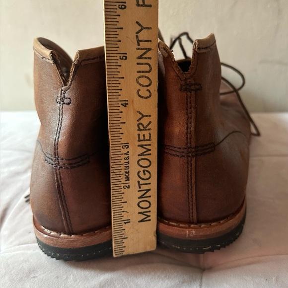 Timberland Men's Brown Leather Chukka Boots - Picture 3 of 8